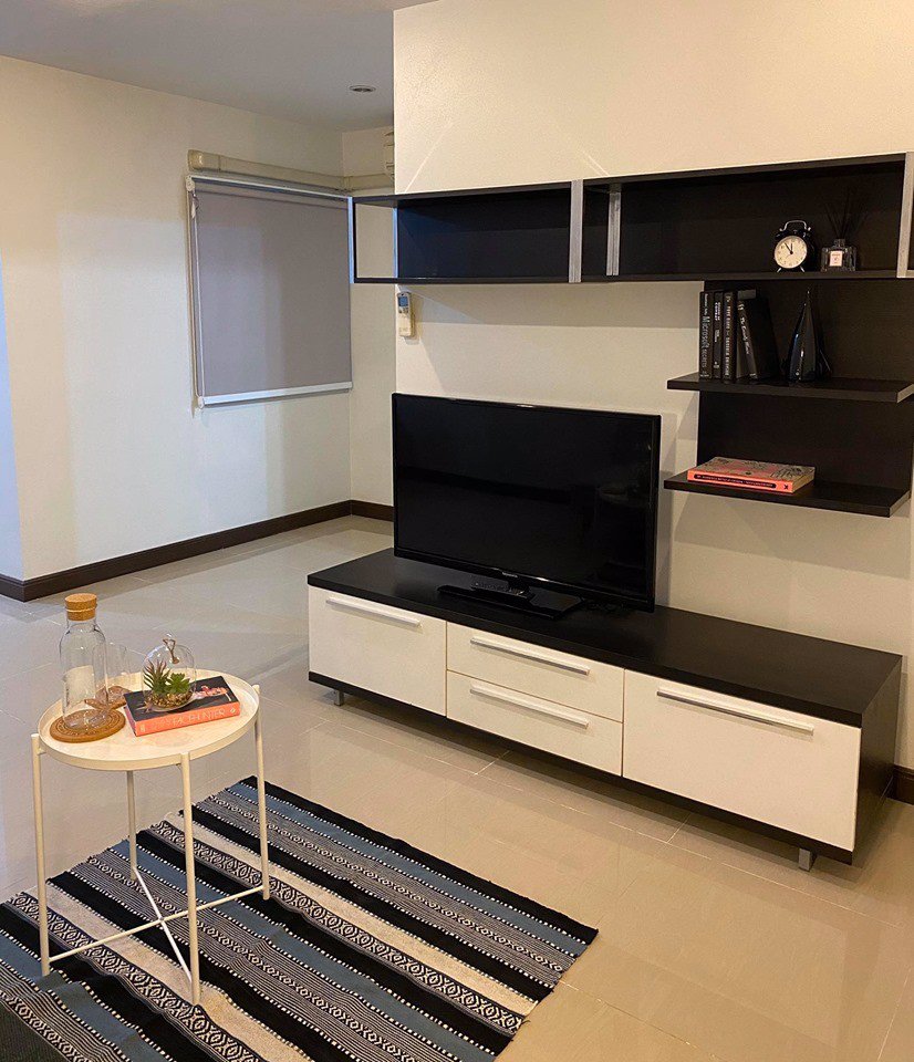 ให้เช่าคอนโด-zenith-place-condo-1-ห้องนอน-47-ตรม-ชั้น-2-mrt-ห้วยขวาง