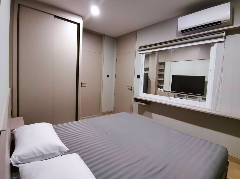 ให้เช่าคอนโดลุมพินี-สวีทเพชรบุรี-มักกะสัน-เฟอร์นิเจอร์ครบ-พร้อมเข้าอยู่ทันที