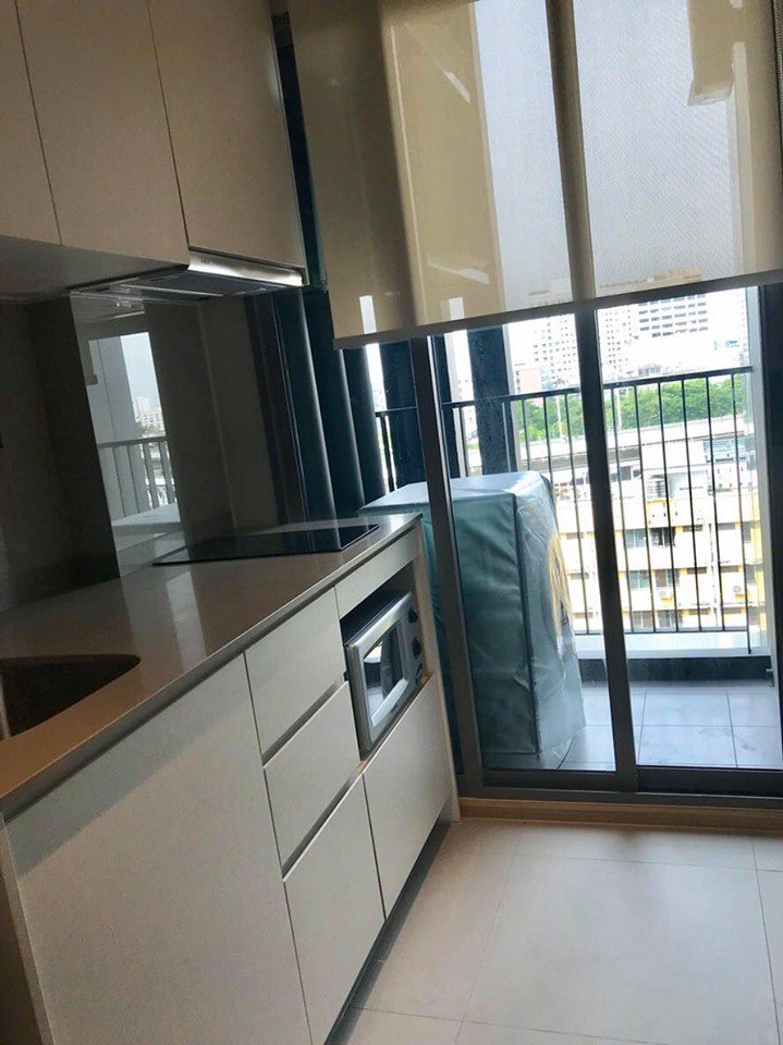 ด่วนให้เช่าคอนโด-whizdom-station-รัชดา-ท่าพระ-ห้องสวย-ชั้นสูง