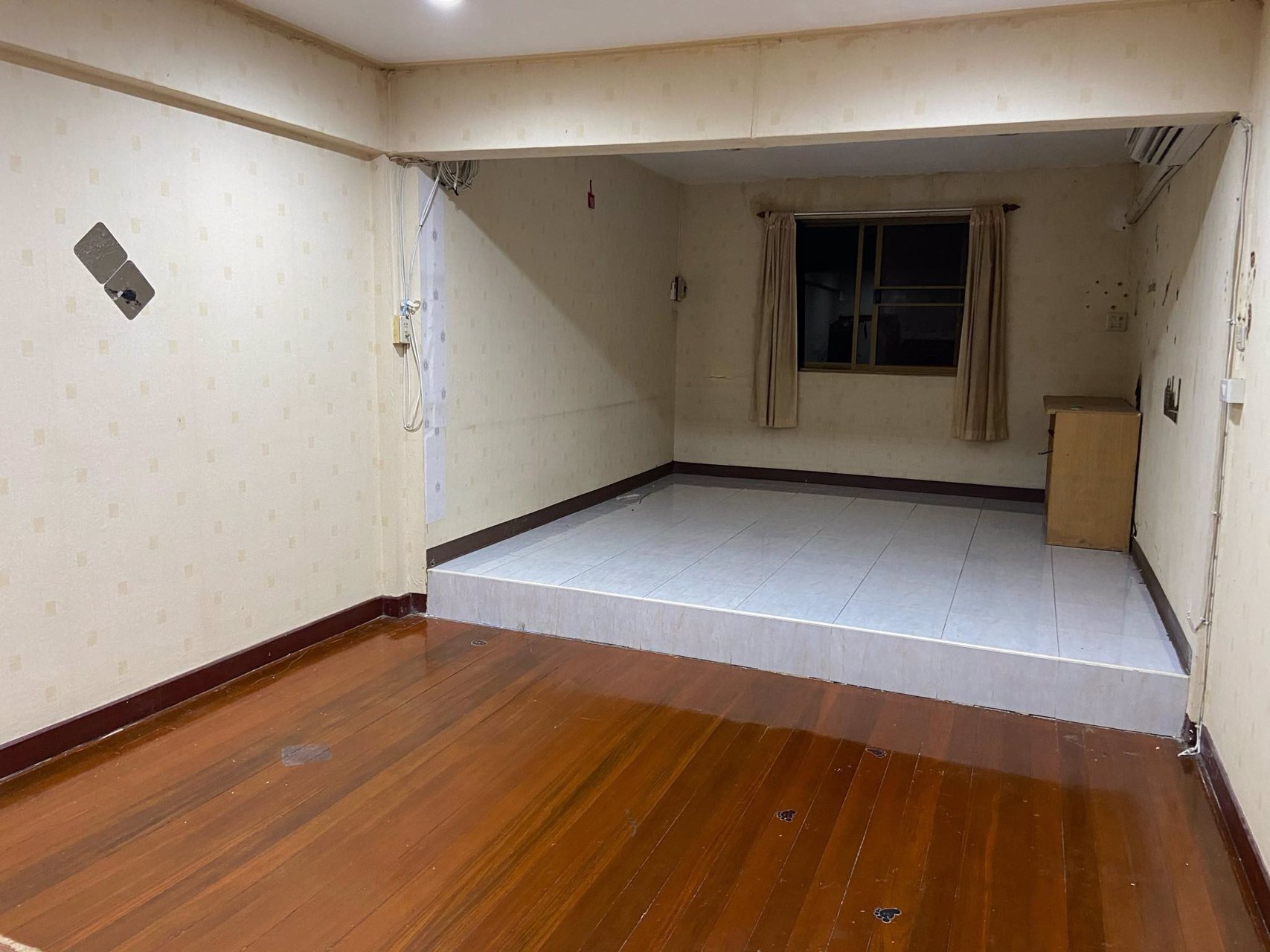 ให้เช่า-บ้านแฝด-2-ชั้น-ขนาด-3-ห้องนอน-2-ห้องน้ำ-หลังโลตัสพระราม-2