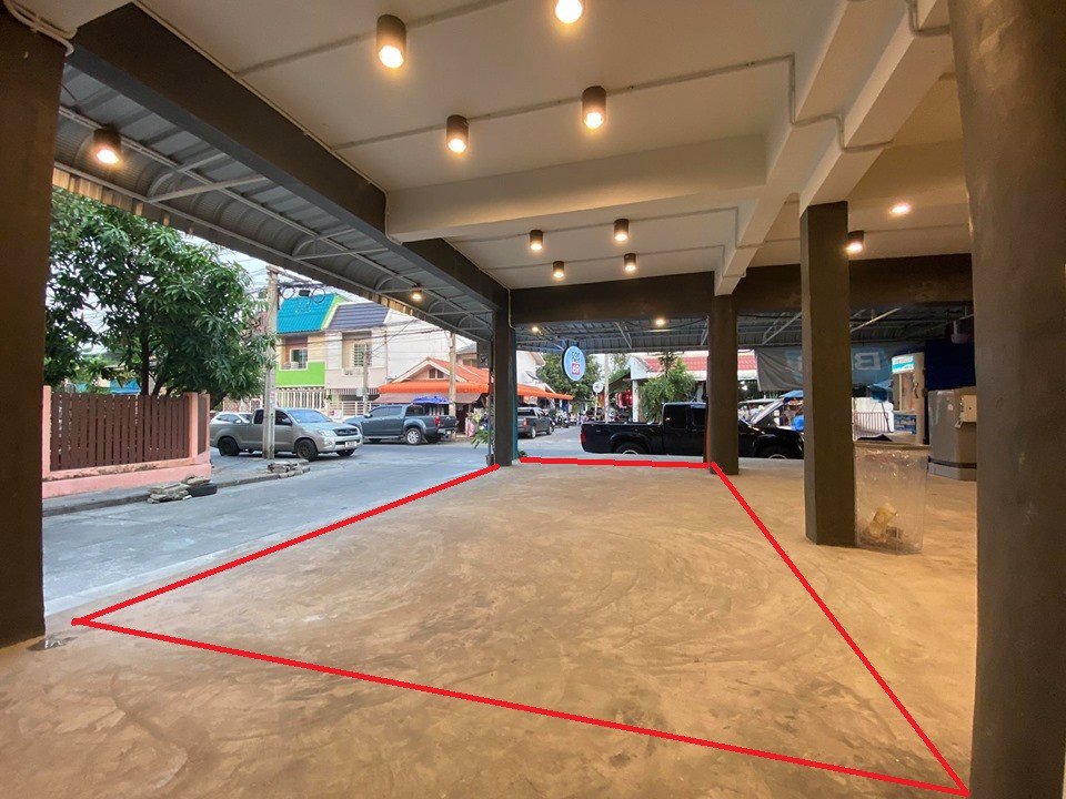 ให้เช่าพื้นที่ขายของ-ทำเล-เป็นหมู่บ้านที่อยู่-หลังโลตัสพระราม-2