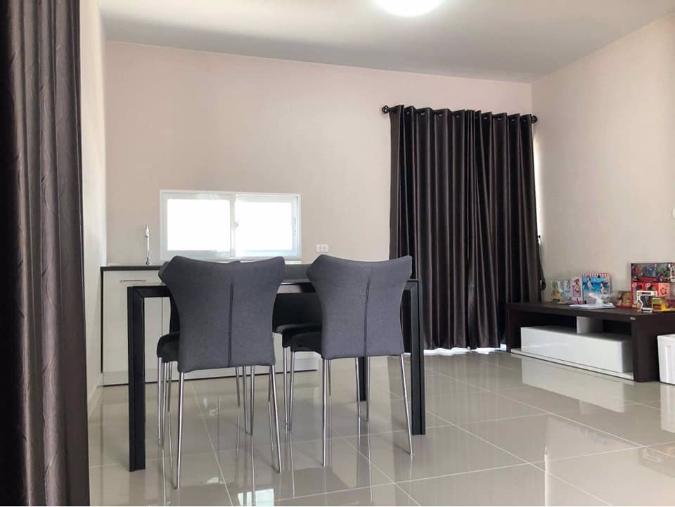 ให้เช่าทาวน์โฮม-เดอะวิลเลจ-the-village3-ทาวน์โฮมสไตล์บ้านเดี่ยว-ใกล้-mega-บางนา