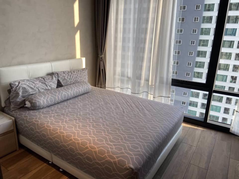 ให้เช่าคอนโดหรู-ติดถนนอโศก-the-loft-asok-ขนาด-2-ห้องนอน