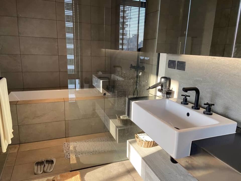 ให้เช่าคอนโดหรู-ติดถนนอโศก-the-loft-asok-ขนาด-2-ห้องนอน