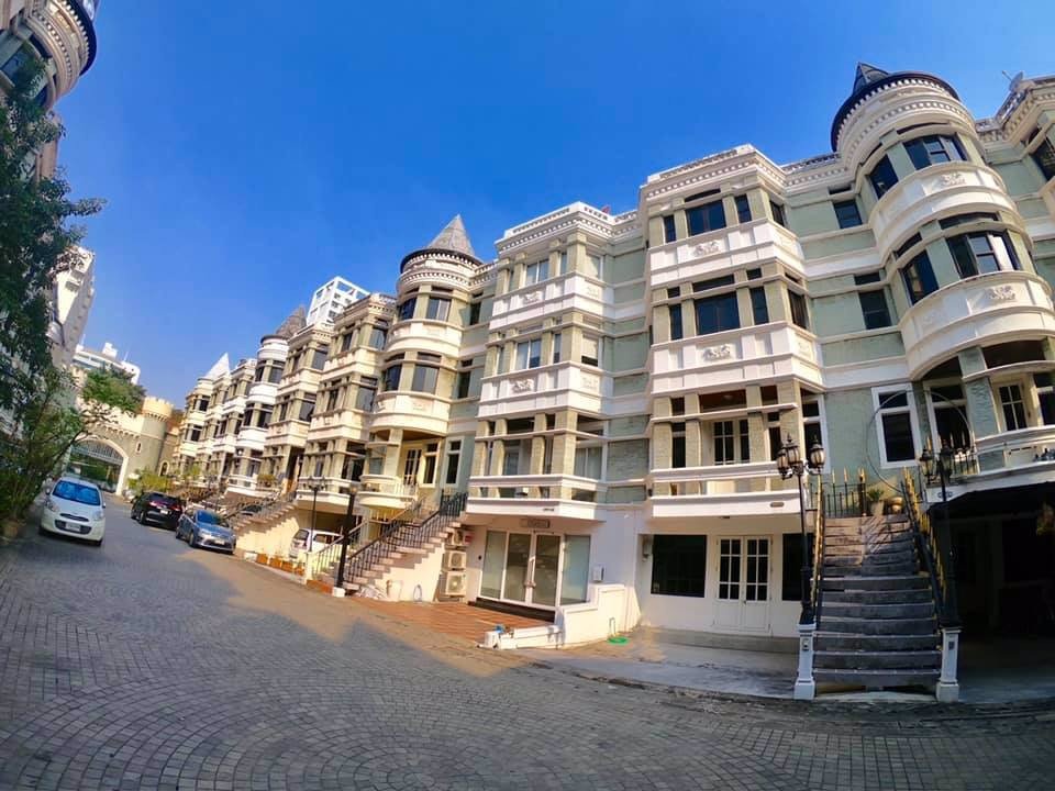 ให้เช่าบ้าน-ออฟฟิศ-หมูบ้าน-ชิชาสุขุมวิทซอย-31-ใกล้เอ็มโพเรียม-เอ็มควอเทียร์