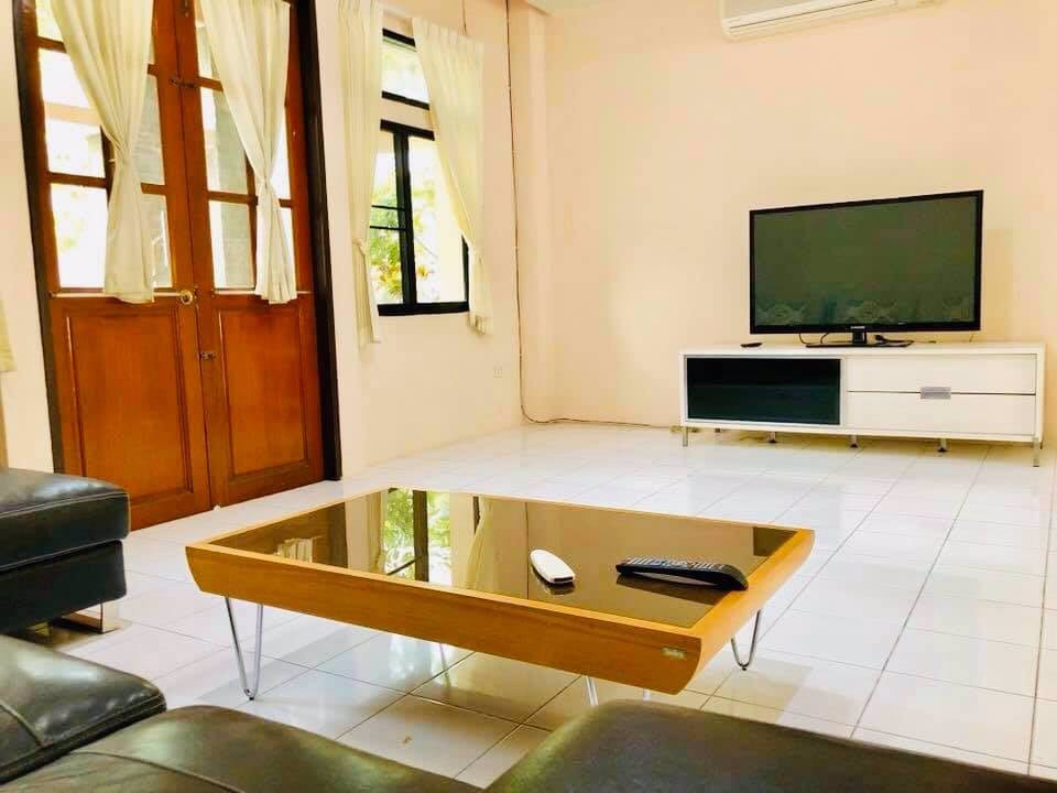 ให้เช่าบ้าน-ออฟฟิศ-หมูบ้าน-ชิชาสุขุมวิทซอย-31-ใกล้เอ็มโพเรียม-เอ็มควอเทียร์