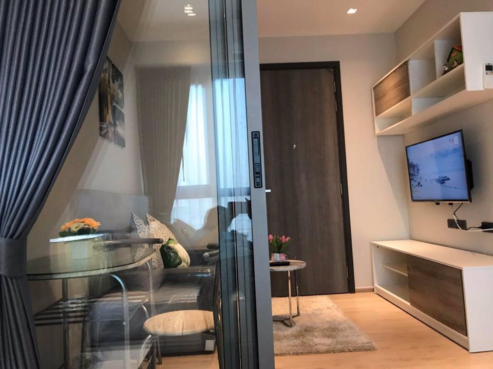 ราคาพิเศษ-ด่วนให้เช่าคอนโด-whizdom-station-รัชดา-ท่าพระ-ห้องสวย-ชั้นสูง