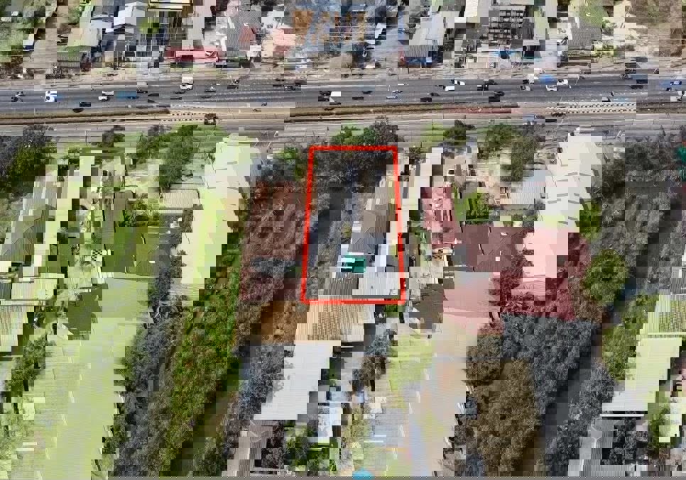 ที่ดิน-ระยะยาว-ติดถนน-ลำลูกกา-180-ตรว