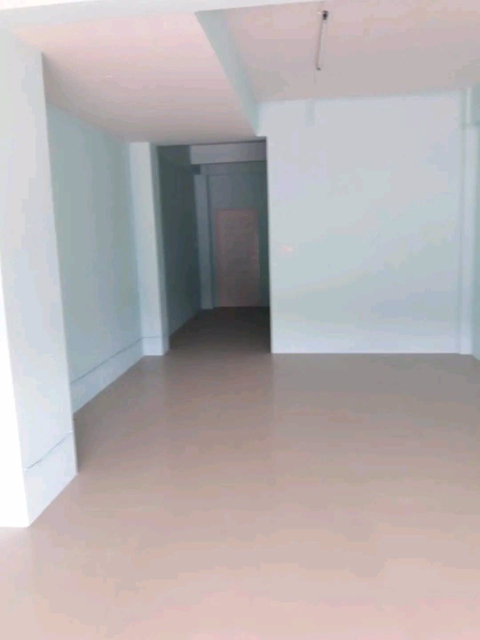 ขายอาคารพาณิชย์-หลังตลาดพนัสนิคมชลบุรี