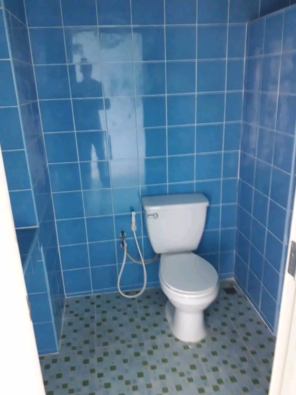 ขายอาคารพาณิชย์-หลังตลาดพนัสนิคมชลบุรี