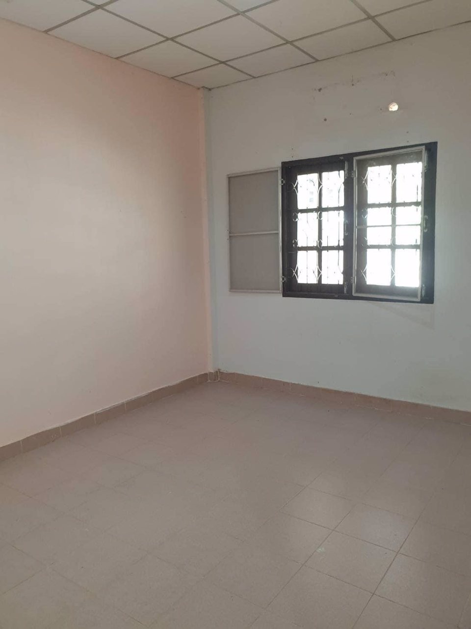 ขายบ้าน-หมู่บ้านมหาราช-ทำเลดีมาก