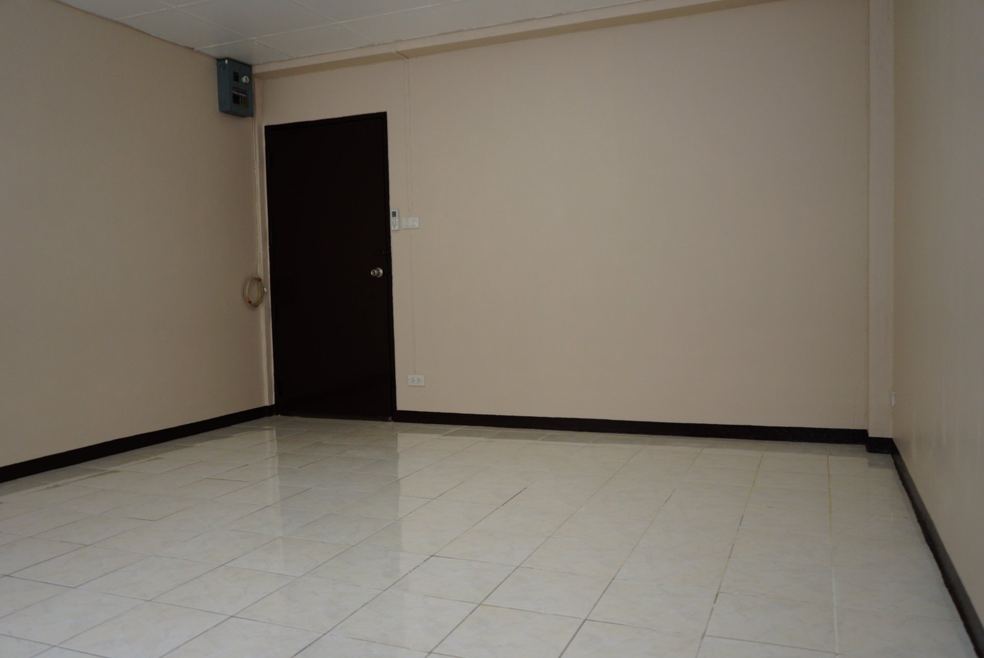 ให้เช่า-คอนโด-สินเศรษฐี-ซอยรามคำแหง-52-2