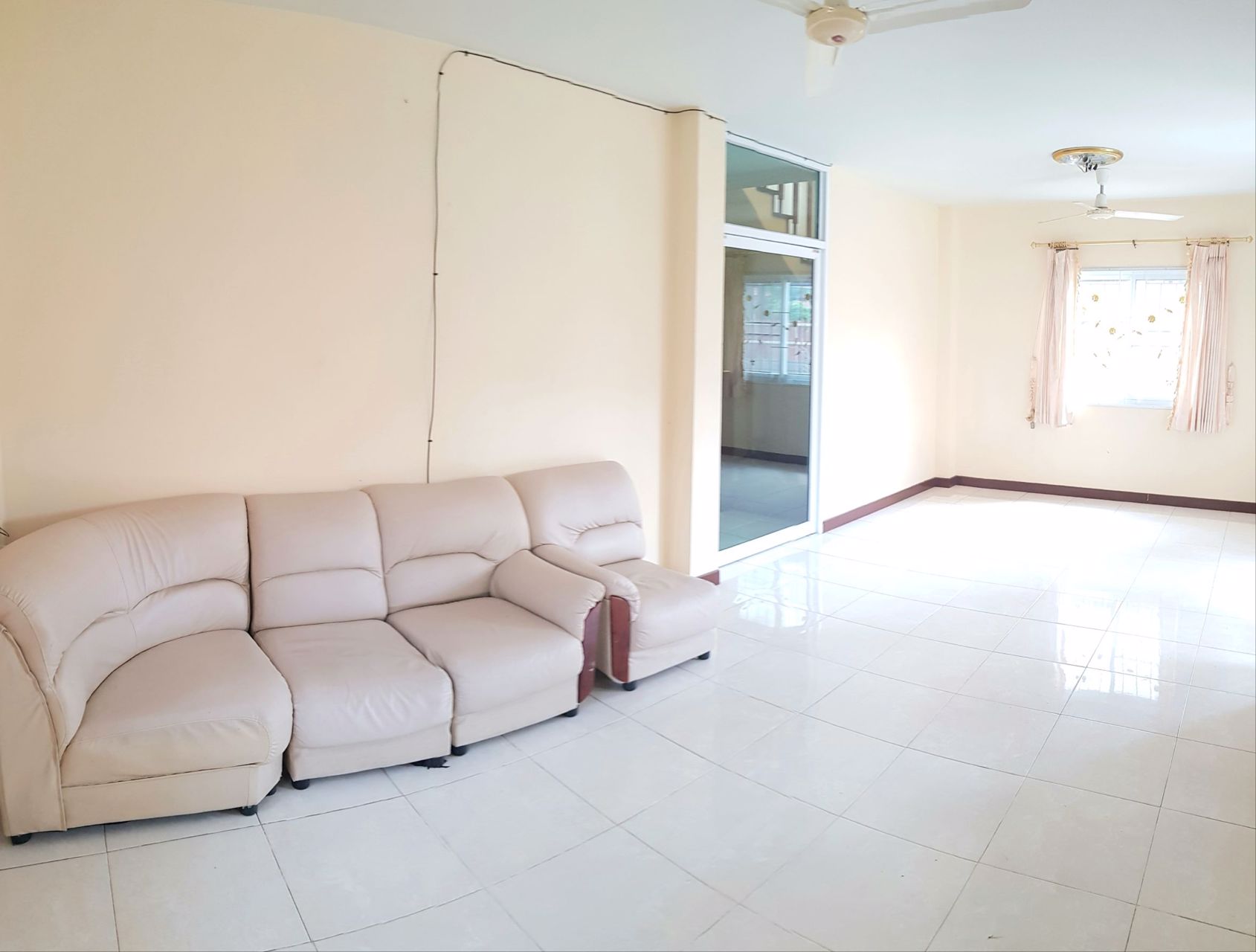 บ้านให้เช่า-4-นอน-2-น้ำ-ตรงข้ามโลตัสจอหอ-โฮมการ์เดนสุรนารายณ์