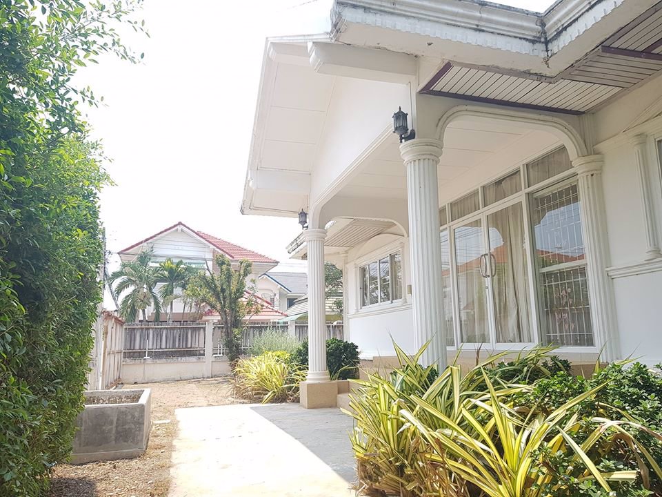 ขายบ้านเดี่ยว-เช่า-3-นอน-3-น้ำ-4-ที่จอดรถ