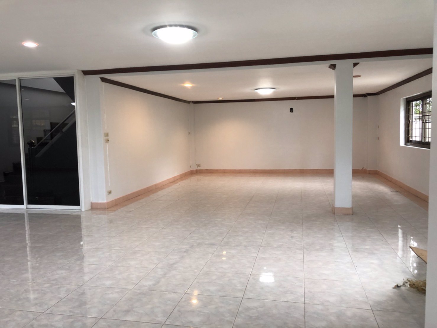 ขายบ้านเดี่ยว-2-ชั้น-โครงการคาซารีน่า1-4-นอน-4-น้ำ-1ครัว-1ห้องโถงใหญ่