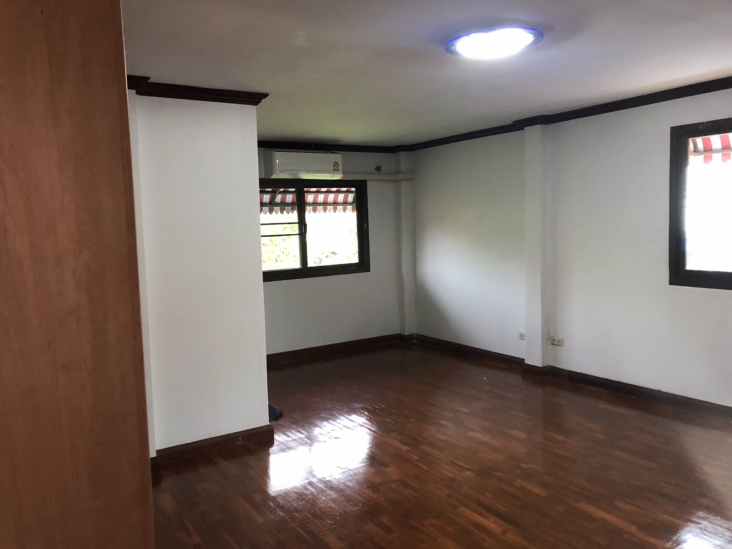 ขายบ้านเดี่ยว-2-ชั้น-โครงการคาซารีน่า1-4-นอน-4-น้ำ-1ครัว-1ห้องโถงใหญ่