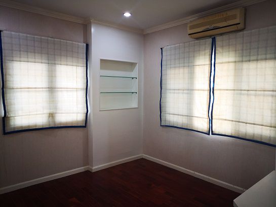 ขายบ้านเดี่ยว-หลังใหญ่-ในชุมชนทรงคุณค่าของมณียามาสเตอร์พีช-รัตนาธิเบศร์