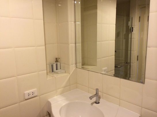 ขายคอนโดนวธารา-ริเวอร์ไลฟ์-ย่านเกษตร-นวมินทร์-ห้องริม-วิวสระ