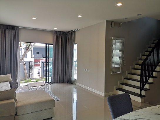 บ้านเดี่ยวคุณภาพแสนสิริ-บุราสิริ-รังสิต-สภาพใหม่มาก-สไตล์รีสอร์ต-สังคมน่าอยู่-ใกล้ทางด่วนบางพูน