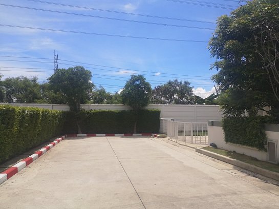 ทาวน์โฮม-ที่เหมือนบ้านเดี่ยว-พื้นที่ขนาดใหญ่-43-ตรว-เดอะ-วิลเลจ-บางนา-วงแหวนฯ-2