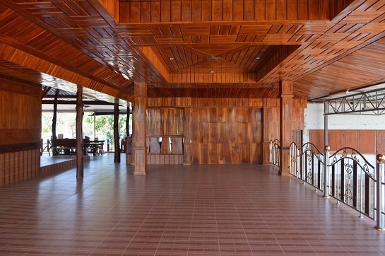 ขายด่วน-บ้านไม้แท้ทั้งหลัง-ทรงค่าน่าอยู่-ชานเมือง-ชัยภูมิ-บนเนื้อที่-เกือบสี่ไร่