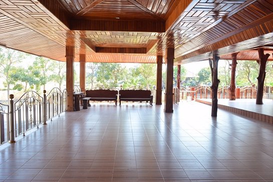 ขายด่วน-บ้านไม้แท้ทั้งหลัง-ทรงค่าน่าอยู่-ชานเมือง-ชัยภูมิ-บนเนื้อที่-เกือบสี่ไร่