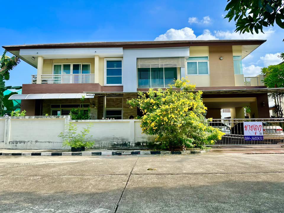 ขายด่วน-บ้านเดี่ยวหลังใหญ่-พื้นที่-96-ตรว-บ้านเดี่ยวหลังมุม-หมู่บ้านกฤษณา-ติวานนท์