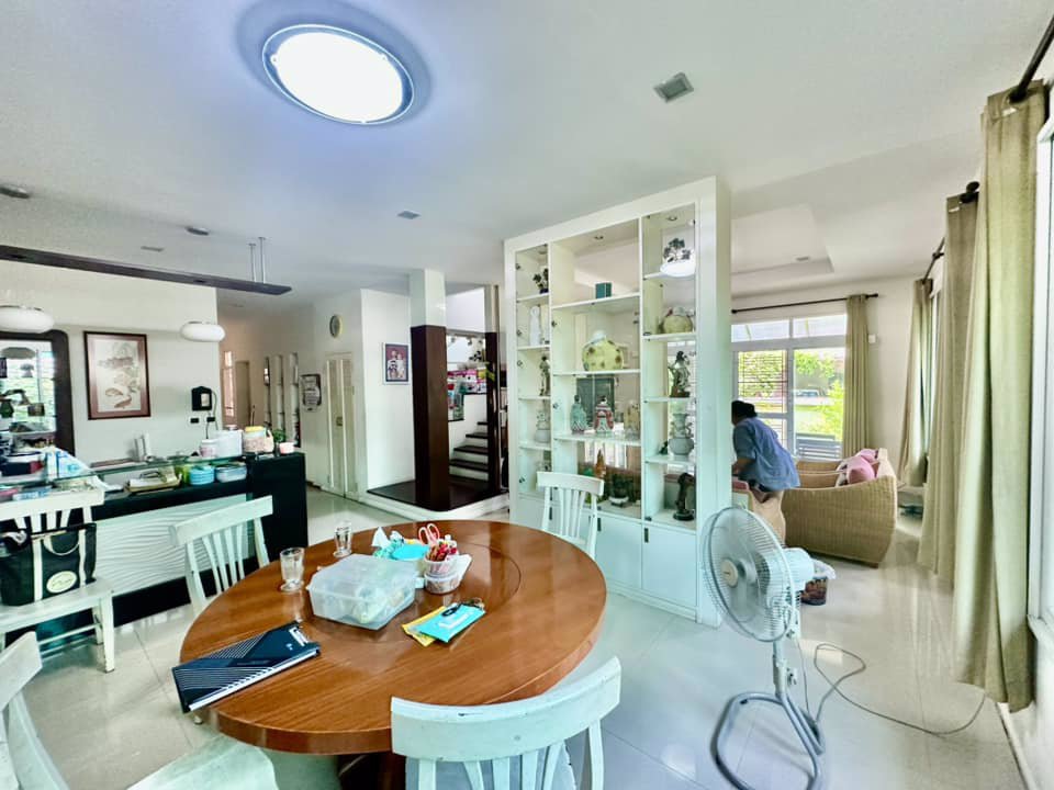 ขายด่วน-บ้านเดี่ยวหลังใหญ่-พื้นที่-96-ตรว-บ้านเดี่ยวหลังมุม-หมู่บ้านกฤษณา-ติวานนท์