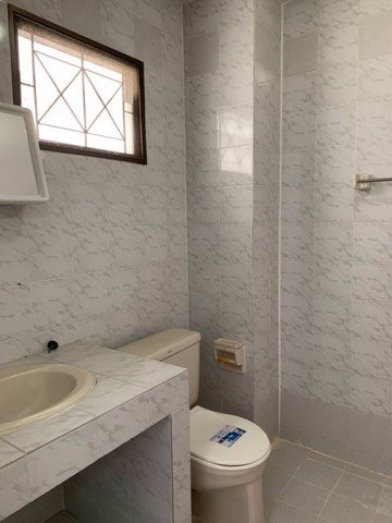 ขายทาวน์เฮ้าส์ 3-ชั้น ย่านบางบัวทอง ห่างถนนใหญ่เพียง-50-เมตร-อยู่ย่านชุมชน-แต่บริเวณบ้านไม่วุ่นวาย