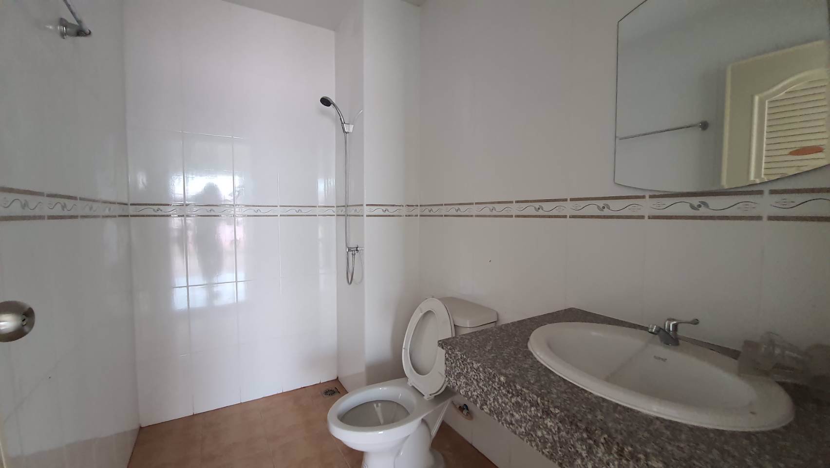 ขาย-อาคารพาณิชย์-3ชั้น-3-คูหา-20-ตารางวา-ในเมือง-ขอนแก่น