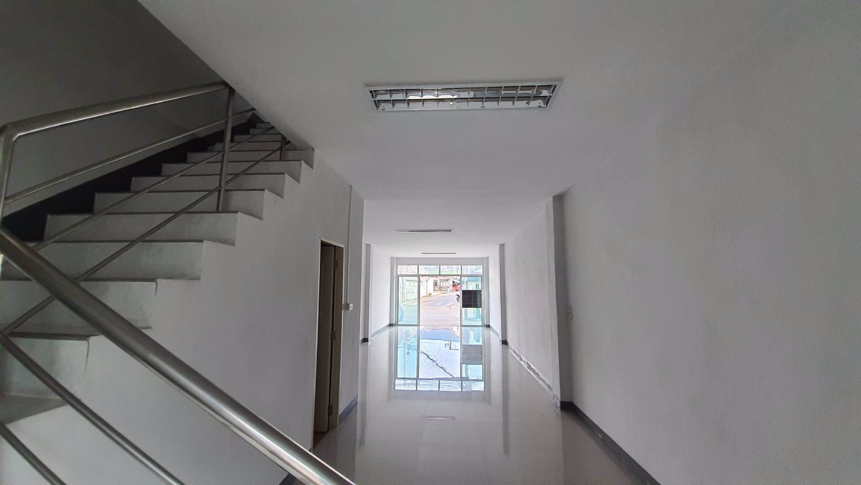 ขาย-อาคารพาณิชย์-3ชั้น-3-คูหา-20-ตารางวา-ในเมือง-ขอนแก่น