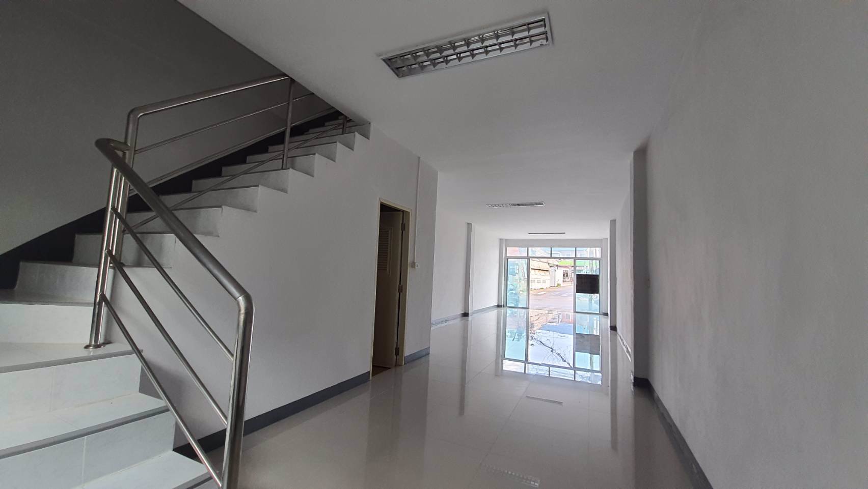 ขาย-อาคารพาณิชย์-3ชั้น-3-คูหา-20-ตารางวา-ในเมือง-ขอนแก่น