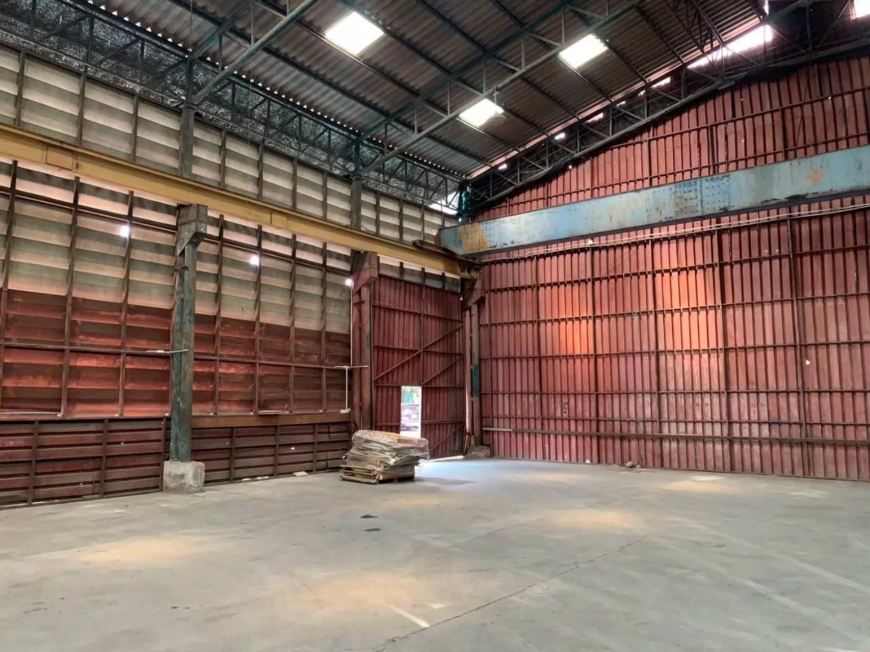 โกดังให้เช่า-พื้นที่-600-ตรม-ย่านพระราม-3