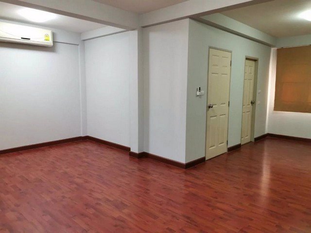 ให้เช่าทาวน์โฮม-โครงการศุภาลัย-พาร์ควิลล์-รามอินทรา23-3ชั้น3-ห้องนอน-3ห้องน้ำ-แอร์3-ตัว-2-จอดรถ