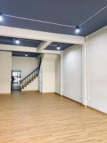 ให้เช่าทาวน์โฮม-2ชั้น-ซอยประชาอุทิศ12-ใกล้สำนักงานเขตห้วยขวาง-2-นอน-3น้ำ-1-โถงใหญ่-28000ต่อเดือ