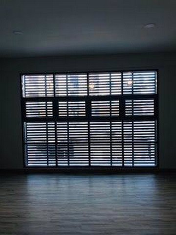 ให้เช่าทาวน์โฮม-2ชั้น-ซอยประชาอุทิศ12-ใกล้สำนักงานเขตห้วยขวาง-2-นอน-3น้ำ-1-โถงใหญ่-28000ต่อเดือ