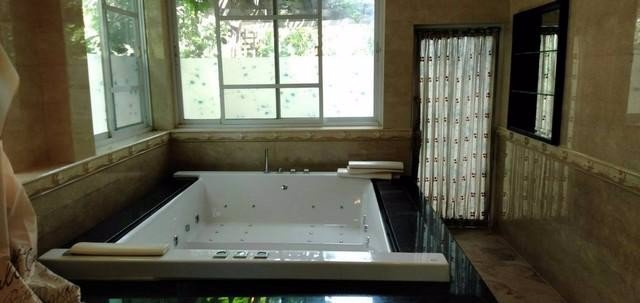 ให้เช่าบ้านเดี่ยว-ใกล้สนามบินดอนเมือง-480-ตรว-5-ห้องนอน-6-ห้องน้ำ-พหลโยธิน-62-1เช่า-95000-ต่อเ