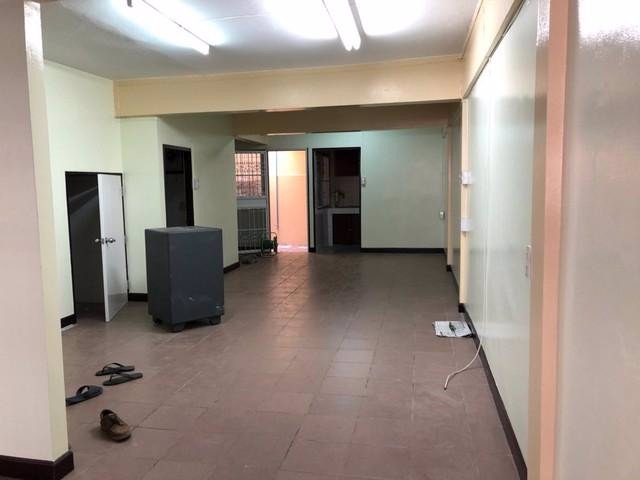 ให้เช่าทาวน์เฮ้า2-ชั้น-ในซอยลาดพร้าว21-ใกล้-สถานี-mrtลาดพร้าว-3-นอน2-น้ำ-3-แอร์-ทีจอดรถ2-คัน-2800