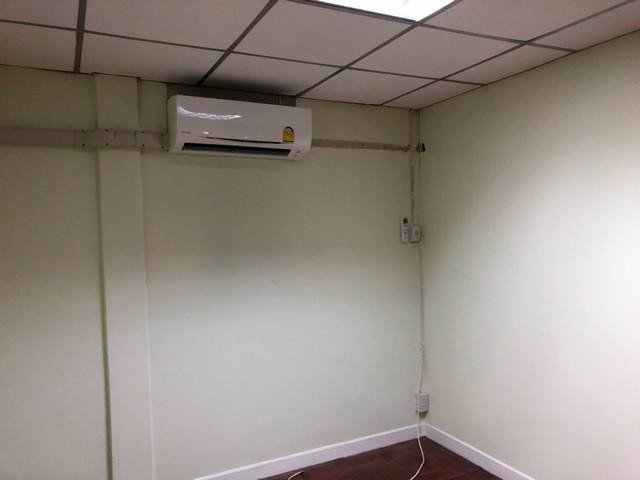 ให้เช่าทาวน์เฮ้า2-ชั้น-ในซอยลาดพร้าว21-ใกล้-สถานี-mrtลาดพร้าว-3-นอน2-น้ำ-3-แอร์-ทีจอดรถ2-คัน-2800