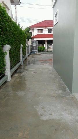 ให้เช่าบ้านเดี่ยว-2ชั้น-โครงการมัณฑนา-ศรีนครินทร์-บางนา-เนื้อที่-185-ตรว-4นอน-3น้ำ-70000-บาทต่อเ