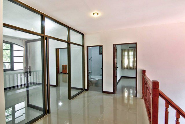 บ้านให้เช่าบ้านเดียว-ลดาวัลย์ศรีนครินทร์-เนื้อที่-1-ไร่-พื้นที่-500-ตรม5-ห้องนอน-5-ห้องน้ำ-65000