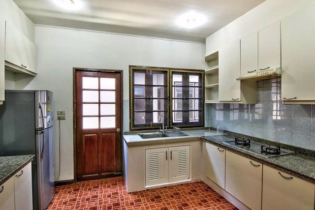 บ้านให้เช่าบ้านเดียว-ลดาวัลย์ศรีนครินทร์-เนื้อที่-1-ไร่-พื้นที่-500-ตรม5-ห้องนอน-5-ห้องน้ำ-65000