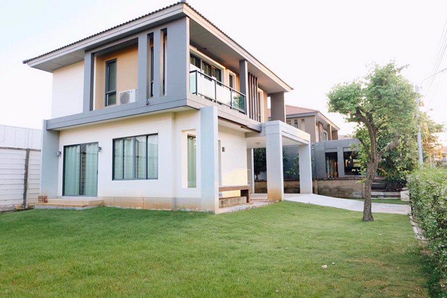 เช่าบ้านเดี่ยว2-ชั้นในหมู่บ้านฮาบิเทีย-พาร์ค-เทียนทะเล28-แขวงแสมดำ-100ตรว-149ตรม-3นอน-3น้ำ-25000