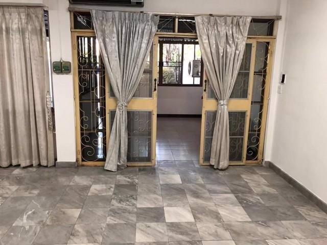 ให้เช่าทาวน์เฮ้าส์2-ชั้น-หมู่บ้านพรไพลิน-ซอยลาซาน3ใกล้บีทีเอส-แบริ่ง-เนื้อที่35ตารางวา3นอน-2น้ำ-แ