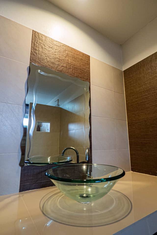 ให้เช่าทาวน์โฮม-3-ชั้นซอยทองหล่อ36-ใกล้btsทองหล่อใกล้ถนนพระราม4-เนื้อที่-30ตรว-3-นอน-4-น้ำ-ราคาเช