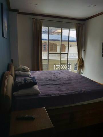 ให้เช่าทาวเฮ้าส์-2-ชั้น-พื้นที่-200-ตรม-4-นอน-3น้ำ-ซ-สุขุมวิท-26-ตกแต่งสวยพร้อมอยู่-ใกล้btsพร้อม