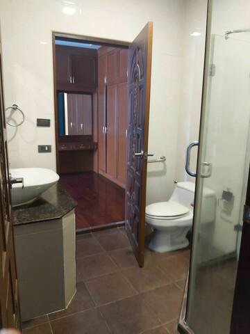 ให้เช่าทาวเฮ้าส์-2-ชั้น-พื้นที่-200-ตรม-4-นอน-3น้ำ-ซ-สุขุมวิท-26-ตกแต่งสวยพร้อมอยู่-ใกล้btsพร้อม