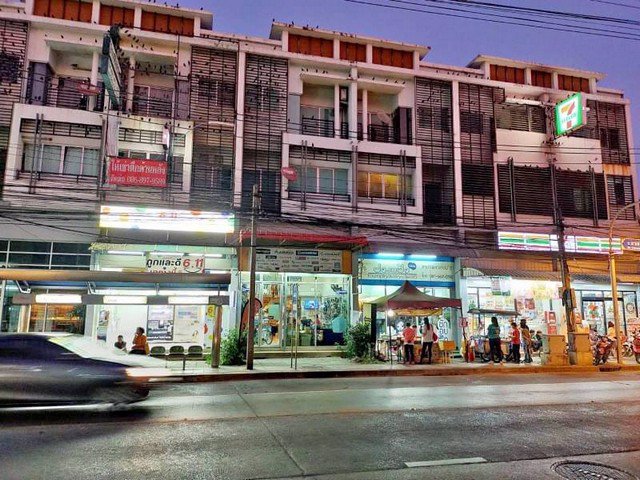 ขายอาคารพาณิชย์-3-ชั้นครึ่ง-3นอน-3น้ำ-213-ตรม-โครงการ-work-place-ซอยเพชรเกษม-81ขาย-6500000-บาท