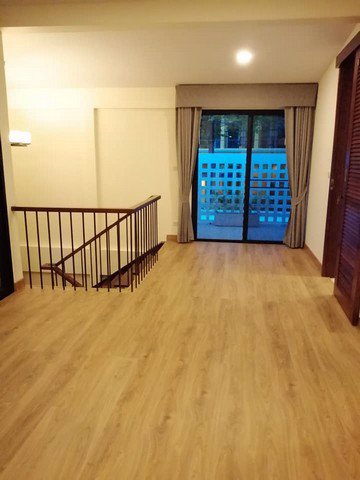 ให้เช่าบ้านเดียว-ใจกลางเมือง-ใกล้-ถนนสีลม-436-ตรม-3-นอน-3-น้ำ-120000ต่อเดือน