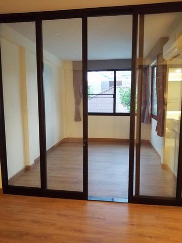 ให้เช่าบ้านเดียว-ใจกลางเมือง-ใกล้-ถนนสีลม-436-ตรม-3-นอน-3-น้ำ-120000ต่อเดือน